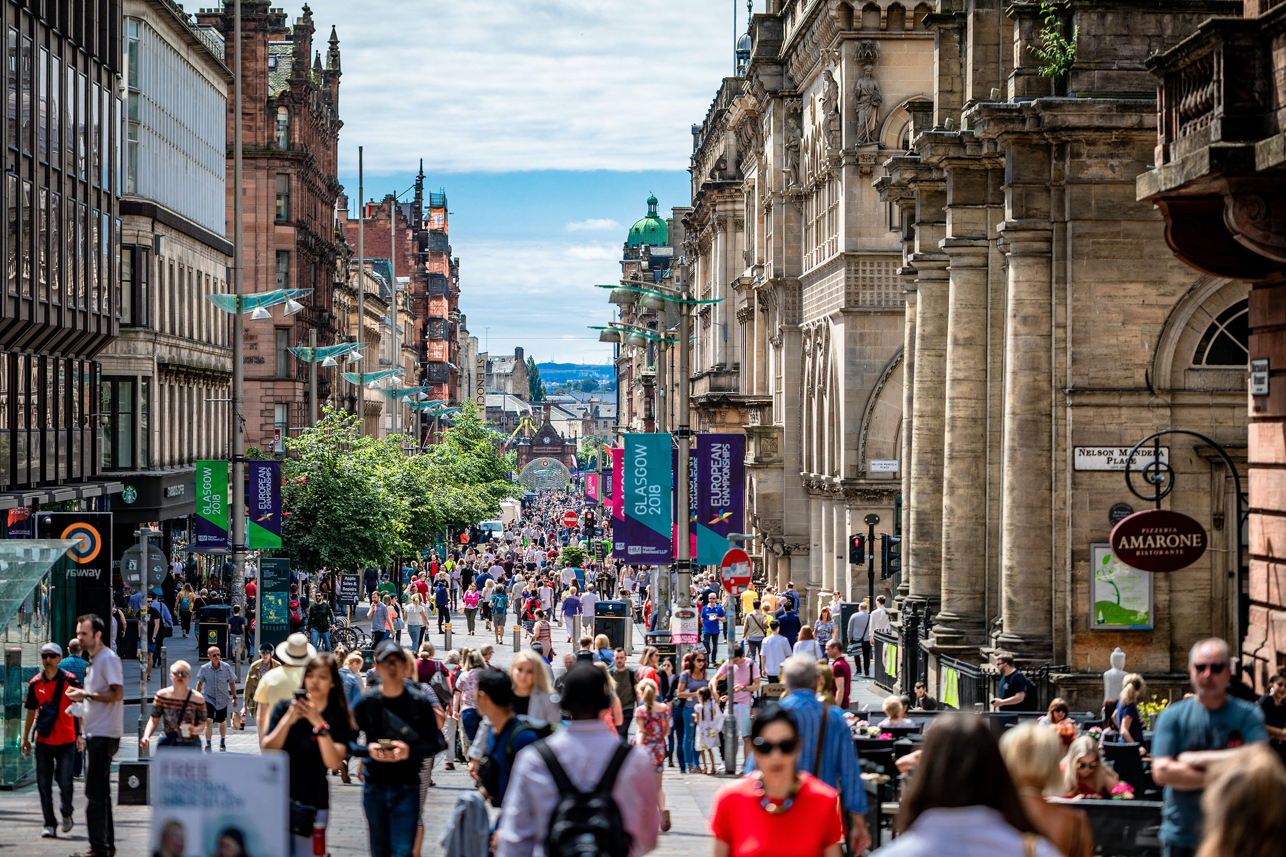 Buchanan St