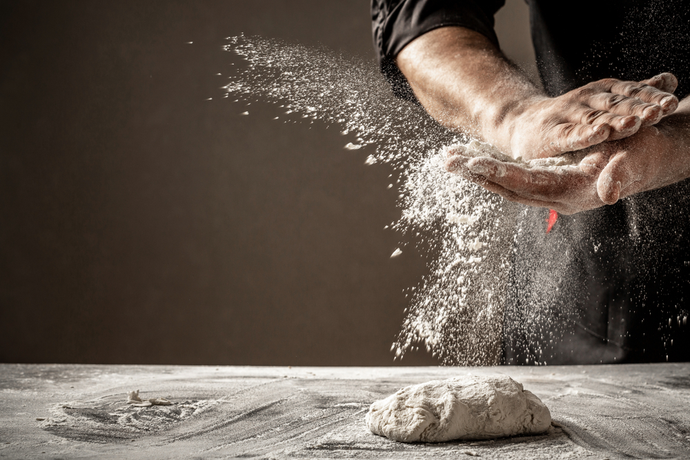 Photo,Of,Flour,And,Men,Hands,With,Flour,Splash.,Cooking